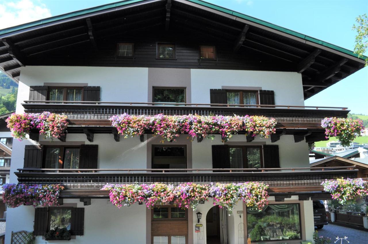 Pension Hochtor ザールバッハ・ヒンターグレム エクステリア 写真